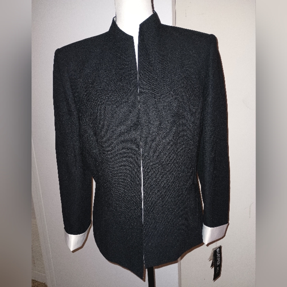 NWT Kasper Elegant Black Tuxedo Blazer with White Cuffs